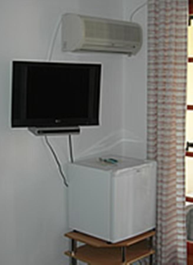 Regina Hotel Vasilatika  Bagian luar foto