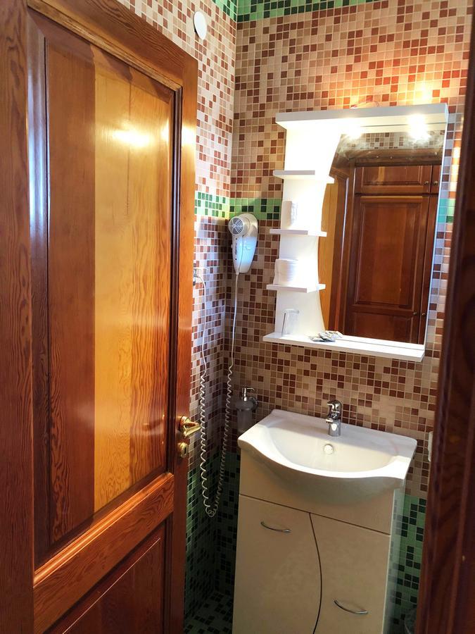 Regina Hotel Vasilatika  Bagian luar foto